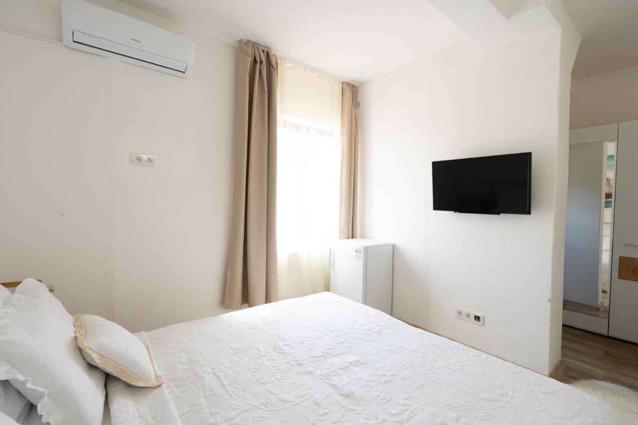 Irene Bed & Breakfast Tisno Exterior photo